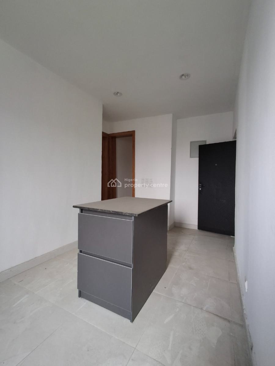 2 Bedroom Apartment with Spacious Rooms, Ikate, Lekki, Lagos, Block of Flats for Sale