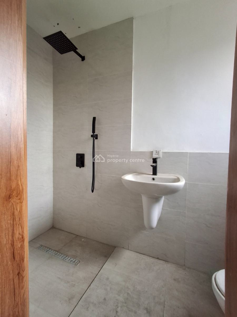 2 Bedroom Apartment with Spacious Rooms, Ikate, Lekki, Lagos, Block of Flats for Sale