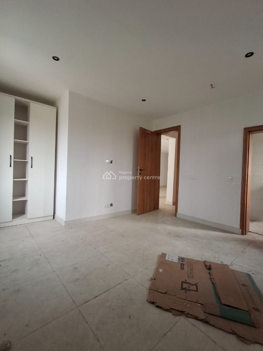2 Bedroom Apartment with Spacious Rooms, Ikate, Lekki, Lagos, Block of Flats for Sale