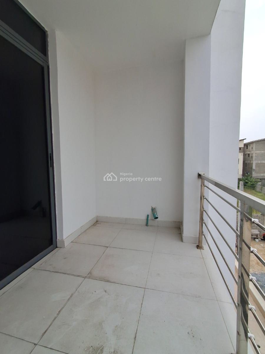 2 Bedroom Apartment with Spacious Rooms, Ikate, Lekki, Lagos, Block of Flats for Sale