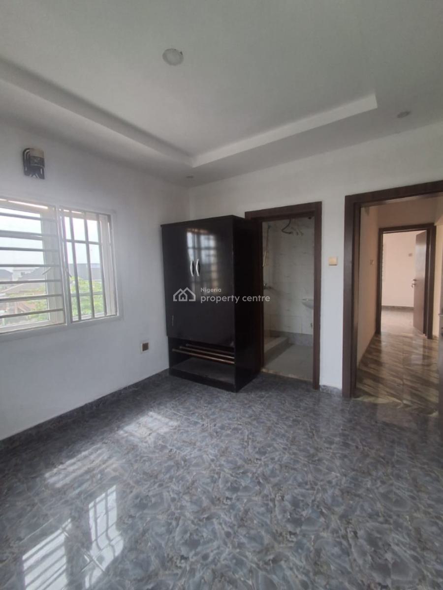a Spacious & Lovely 3 Bedroom  Upstairs, Badore, Ajah, Lagos, Flat / Apartment for Rent