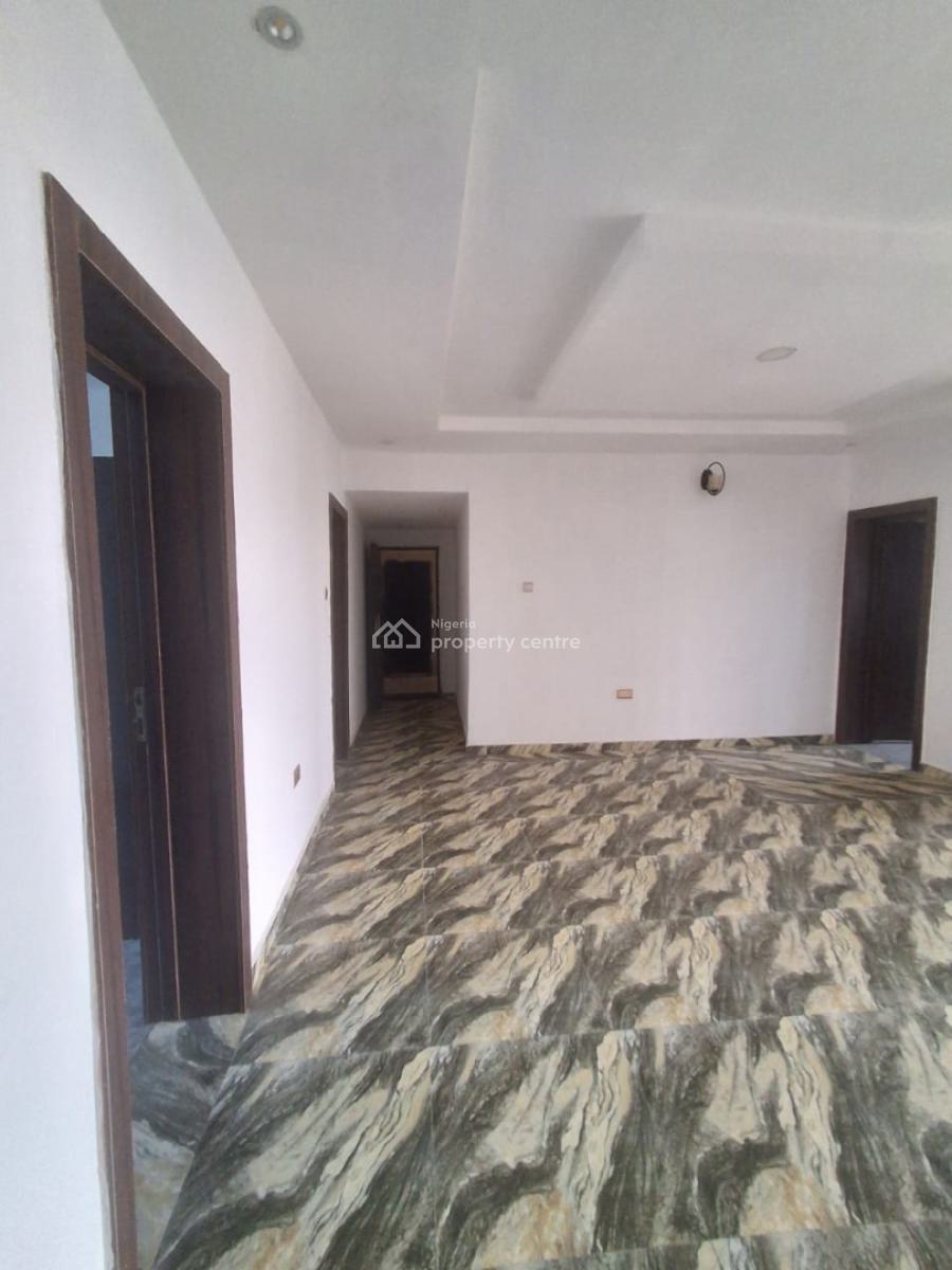 a Spacious & Lovely 3 Bedroom  Upstairs, Badore, Ajah, Lagos, Flat / Apartment for Rent