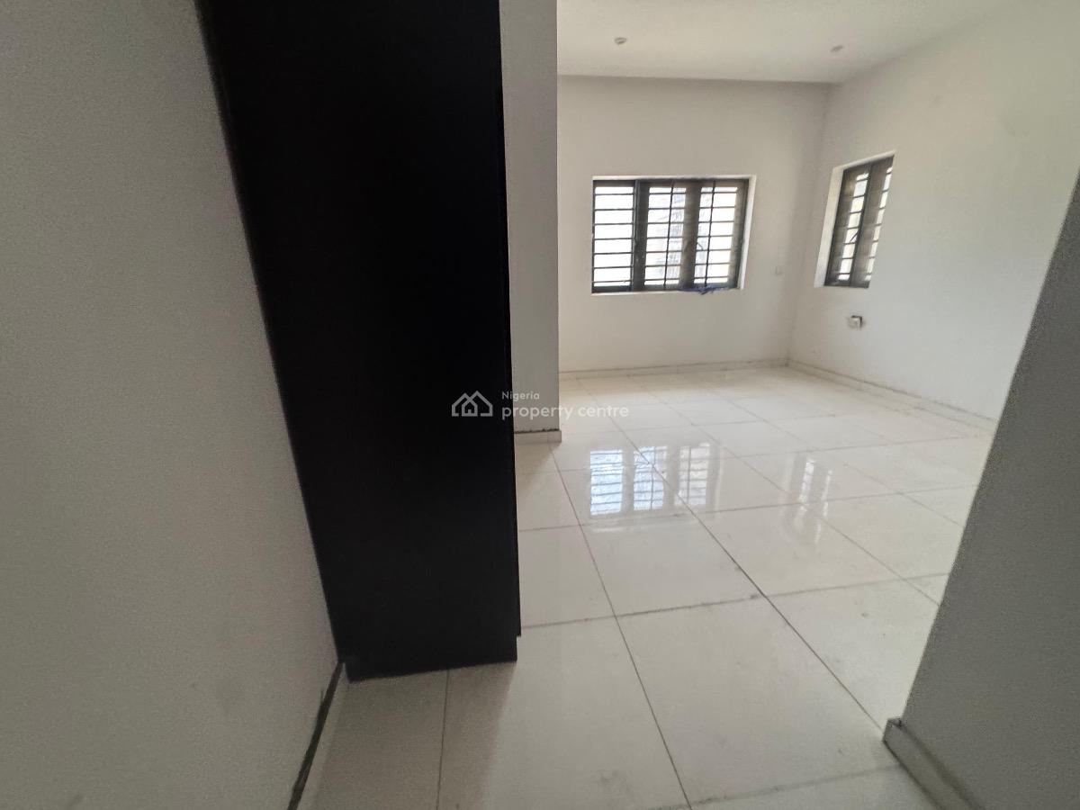 a Well Spacious New 2 Bedroom Apartment with Standard Bq, Ocean Breeze Estate, Ologolo, Lekki, Lagos, Flat / Apartment for Sale