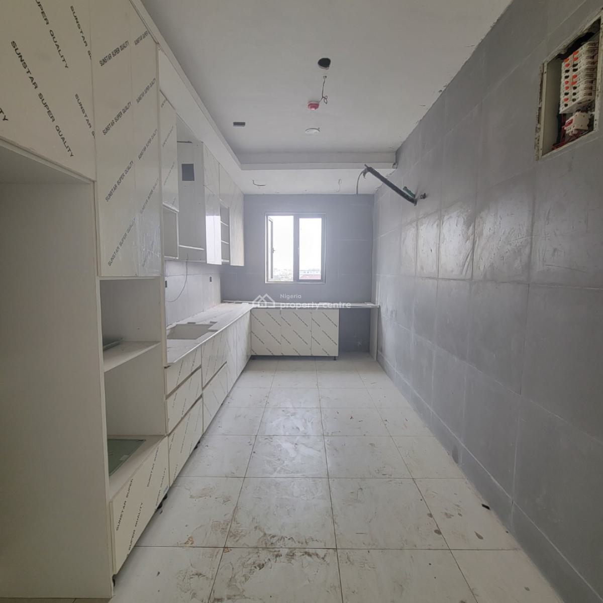 Stunning 2 Bedroom Apartment with an Elevator, Ikate, Lekki, Lagos, Flat / Apartment for Sale