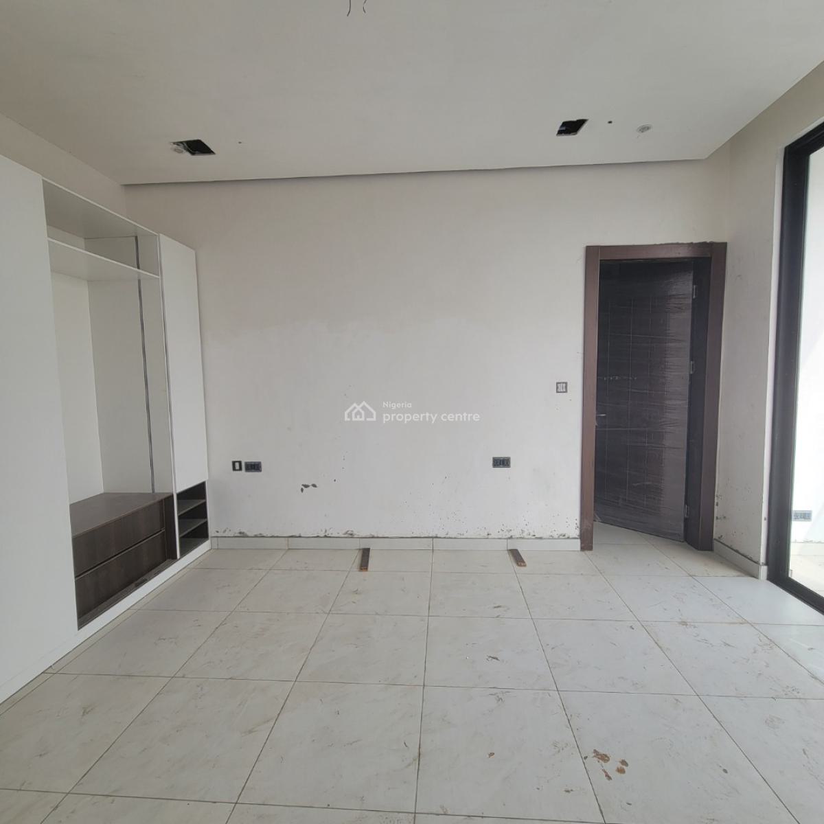 Stunning 2 Bedroom Apartment with an Elevator, Ikate, Lekki, Lagos, Flat / Apartment for Sale