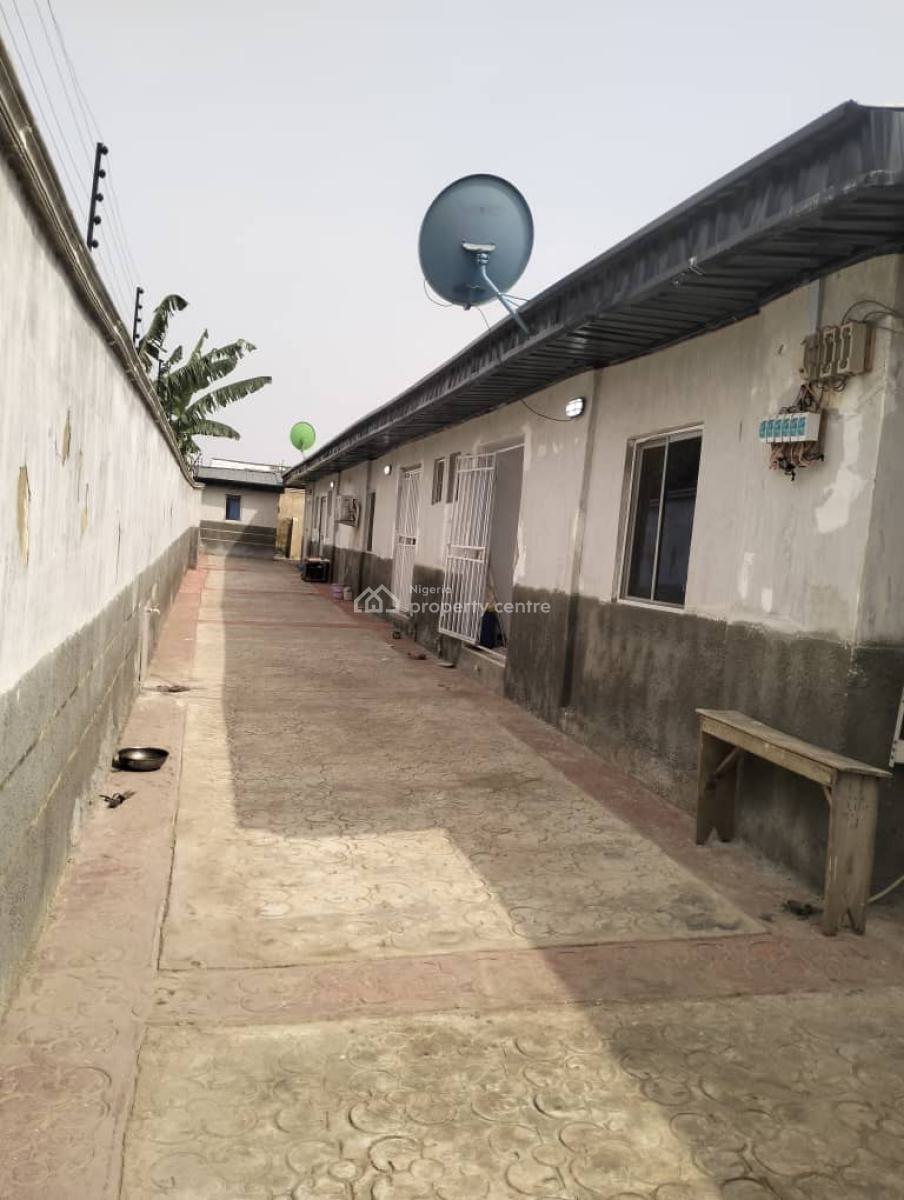 Executive Well Maintained Bungalow, Off Governors Road, Ikotun, Lagos, Detached Bungalow for Sale