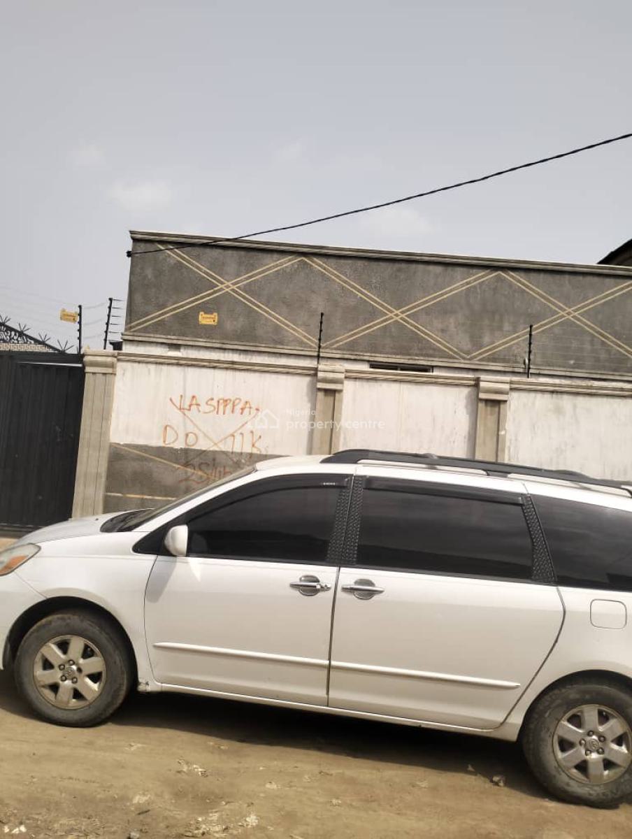 Executive Well Maintained Bungalow, Off Governors Road, Ikotun, Lagos, Detached Bungalow for Sale