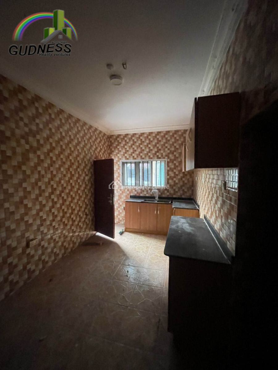 New Spacious 3 Bedroom Flat, New Road, Lekki, Lagos, Flat / Apartment for Rent