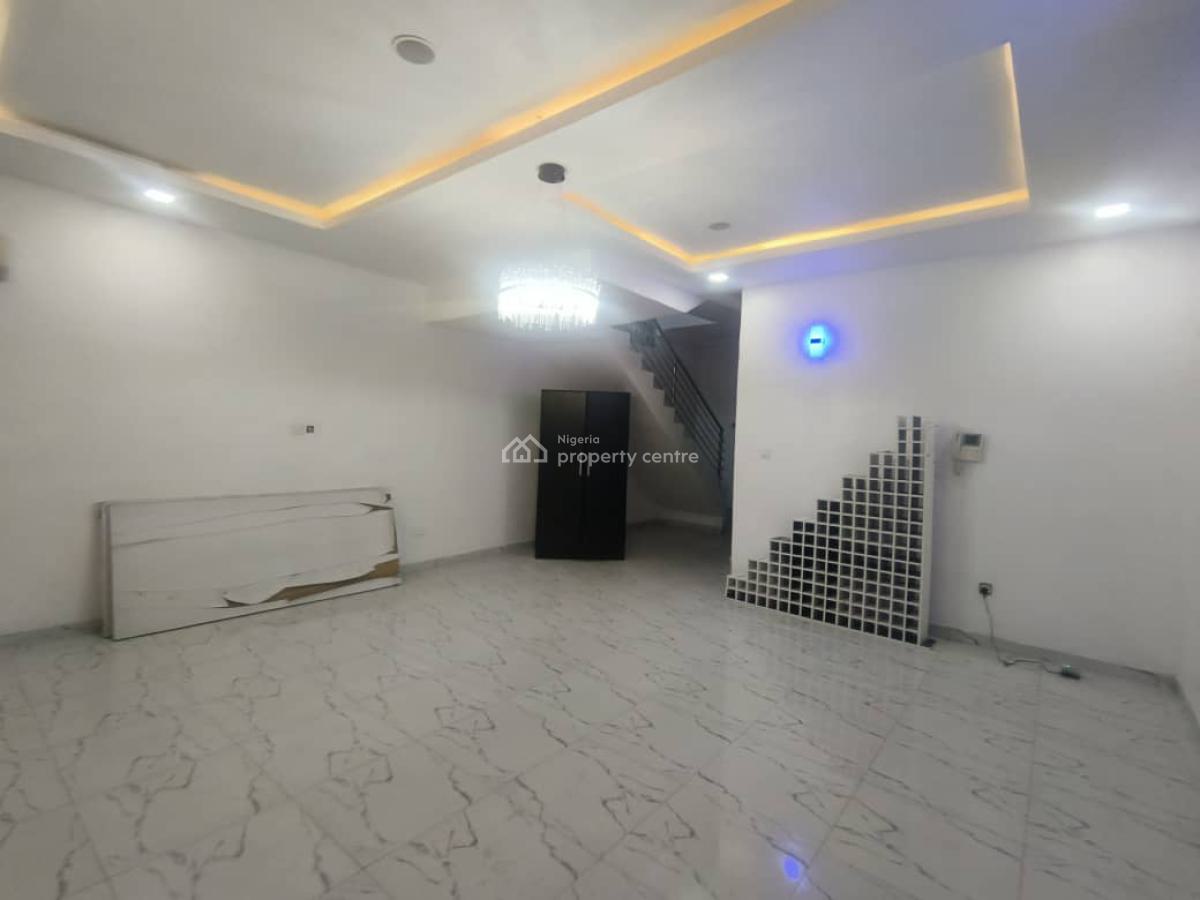 Newly Renovated 4 Bedroom Semi Detached Duplex with a Bq, Osapa, Lekki, Lagos, Semi-detached Duplex for Rent