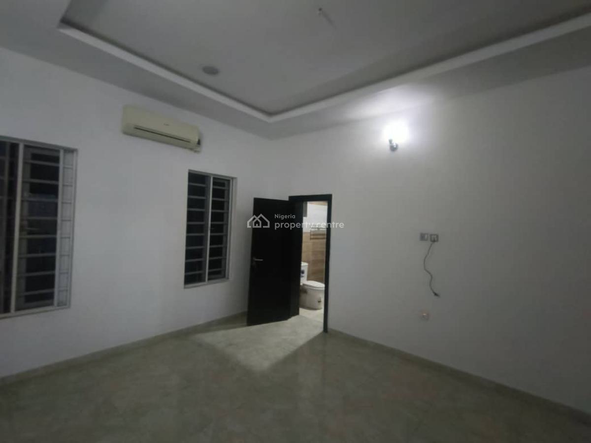Newly Renovated 4 Bedroom Semi Detached Duplex with a Bq, Osapa, Lekki, Lagos, Semi-detached Duplex for Rent