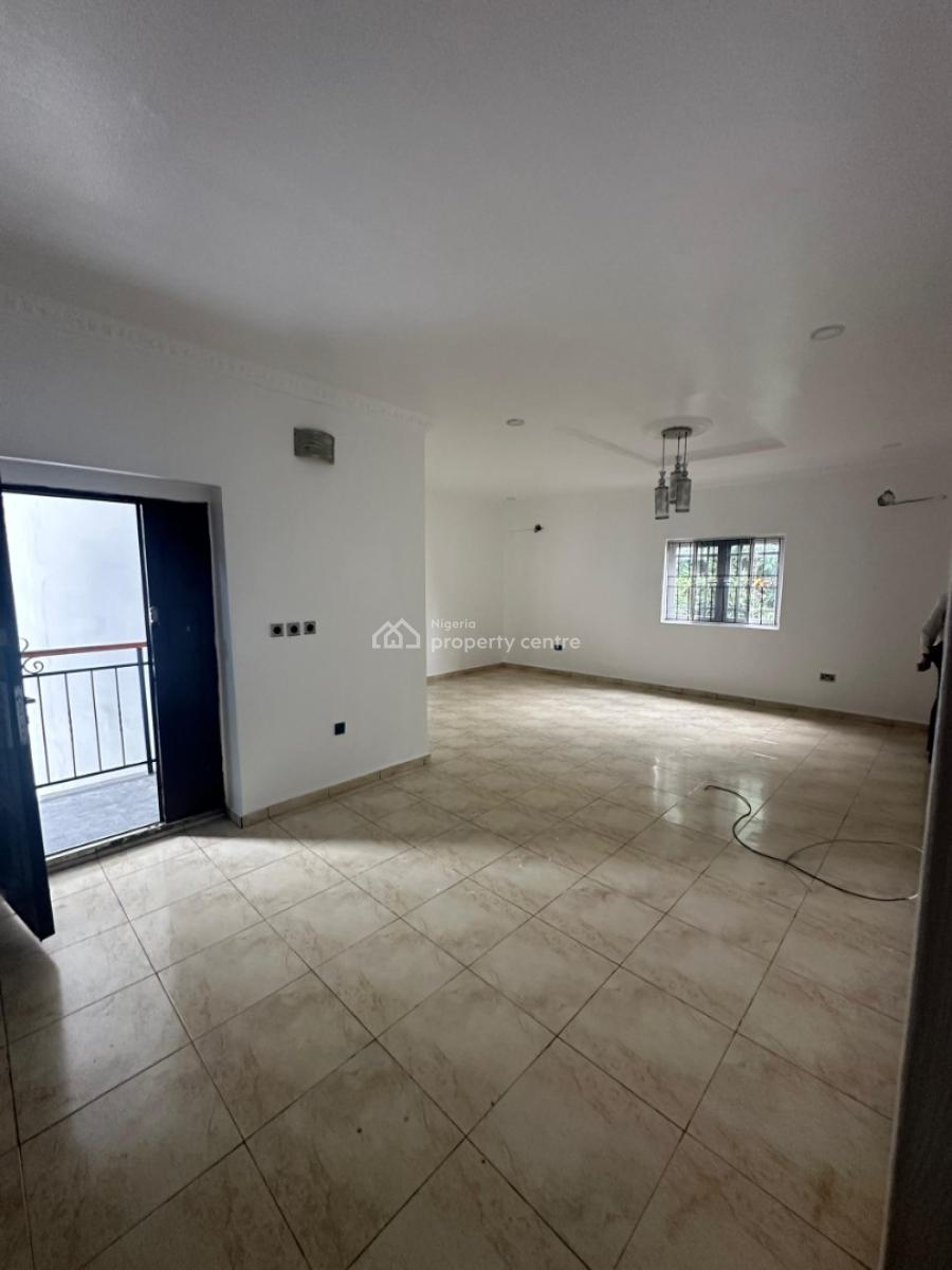 Well Maintained 2-bedroom Apartment, Off Providence Rd, Lekki Phase 1, Lekki, Lagos, Flat / Apartment for Rent