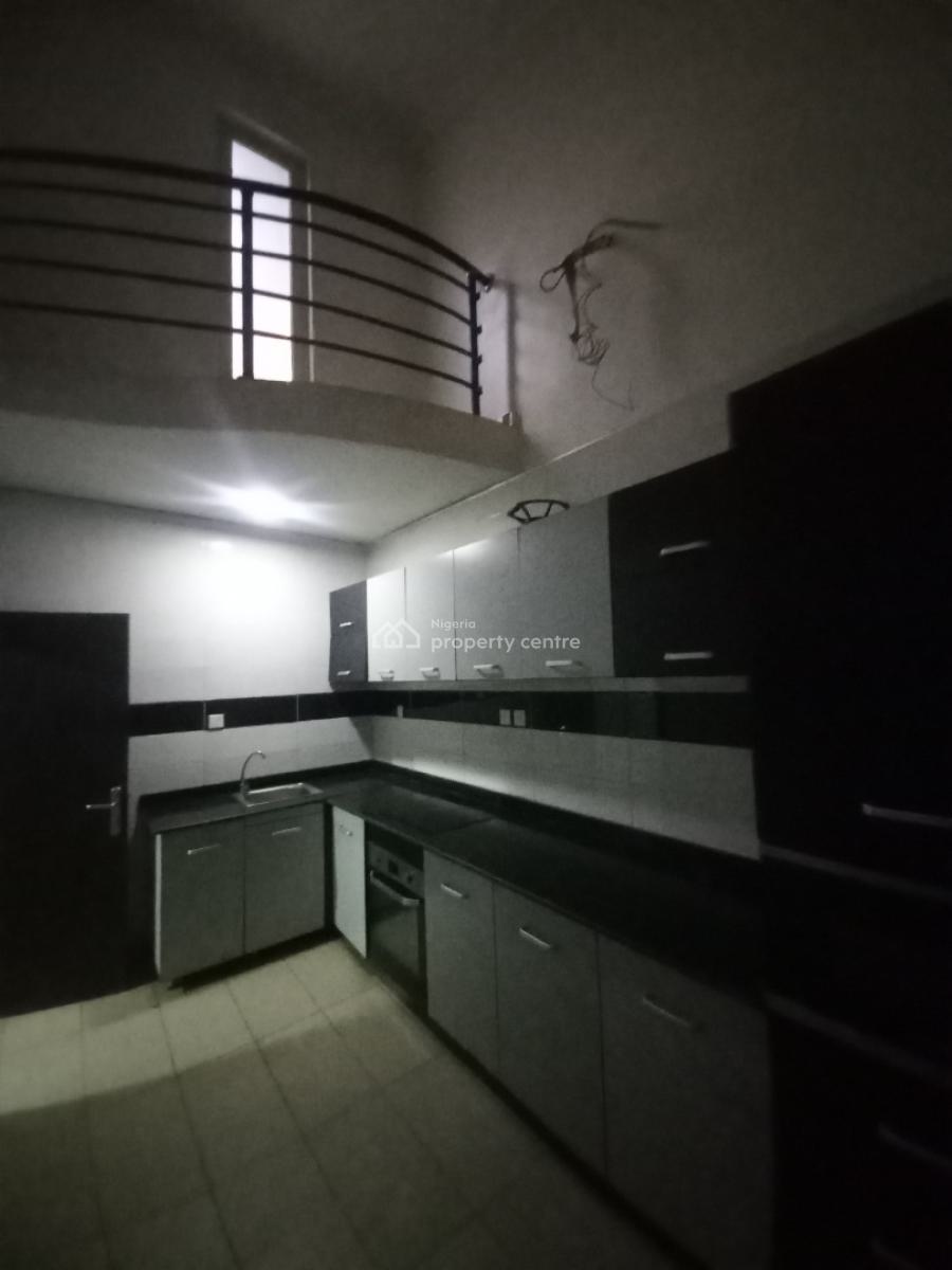 a Strategic Hotel, Lekki Epe Expressway, Ajah, Lagos, Hotel / Guest House for Sale