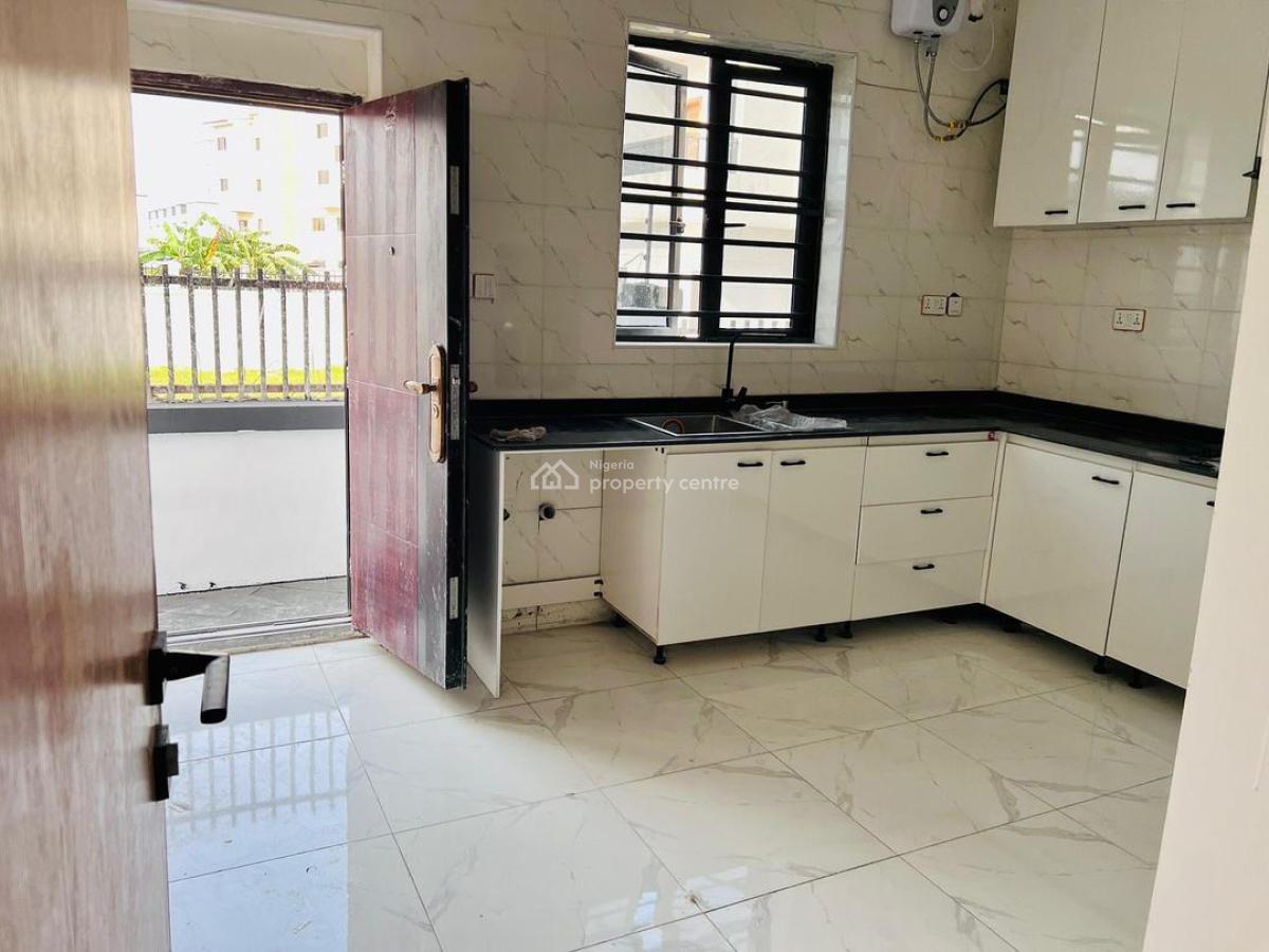 Luxurious Spacious 2 Bedroom Terraced Duplex, Ikota, Lekki, Lagos, Terraced Duplex for Rent