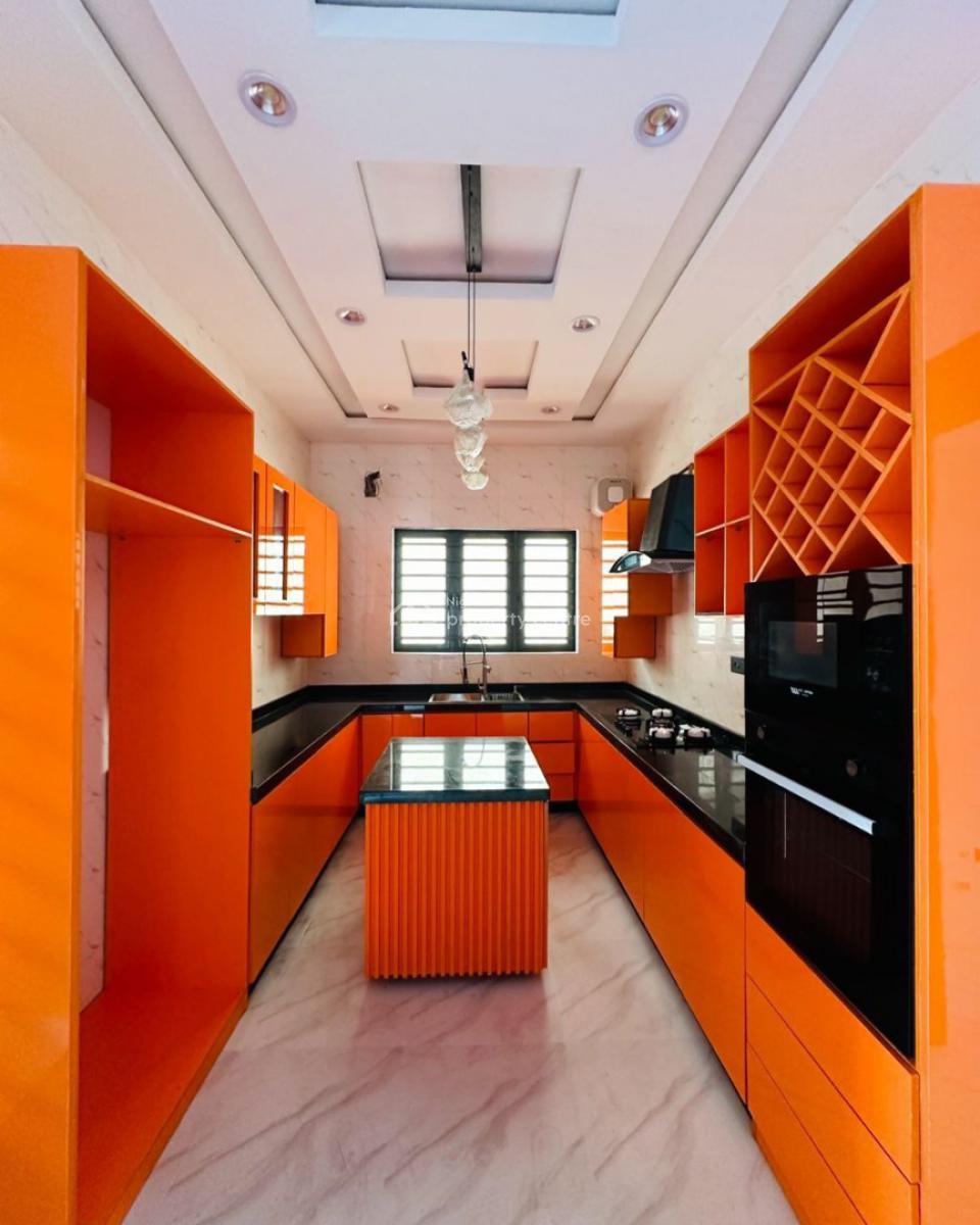 Expansive 4 Bedroom Fully Detached Duplex  with Bq, Gra Phase 2, Magodo, Lagos, Detached Duplex for Sale