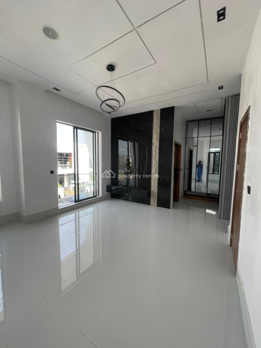 4 Bedroom Semi Detached Duplex at Ajah, Ajah, Lagos, Semi-detached Duplex for Sale