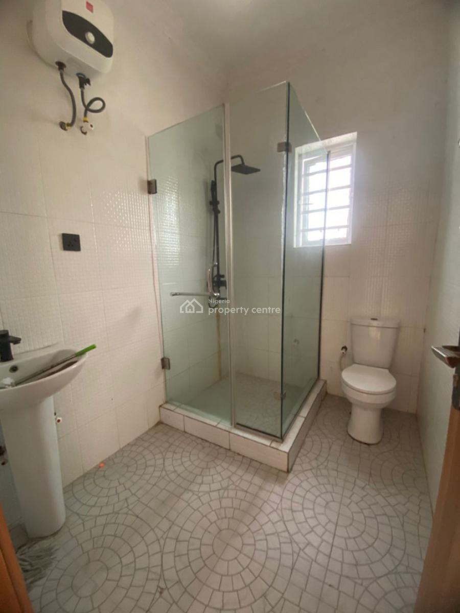 Lovely 4 Bedroom Semi-detached House with Bq, Off Mobil Road, Ilaje, Ajah, Lagos, Semi-detached Duplex for Rent