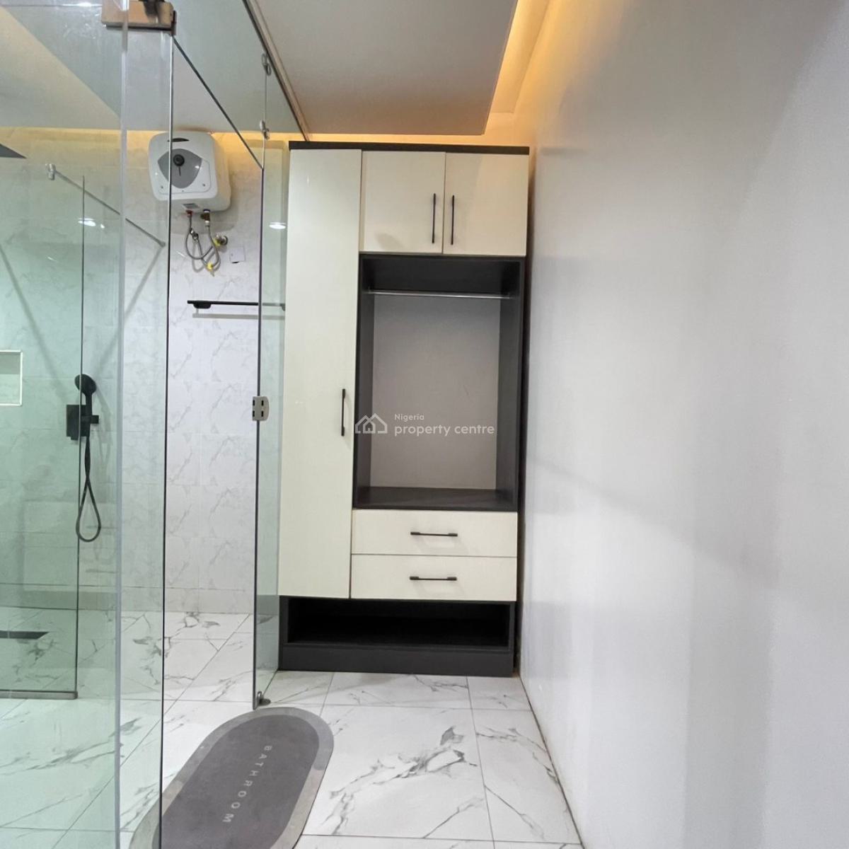 Exclusively Built 2 Bedroom Maisonette with Furniture, Lekki Phase 1, Lekki, Lagos, Flat / Apartment for Sale