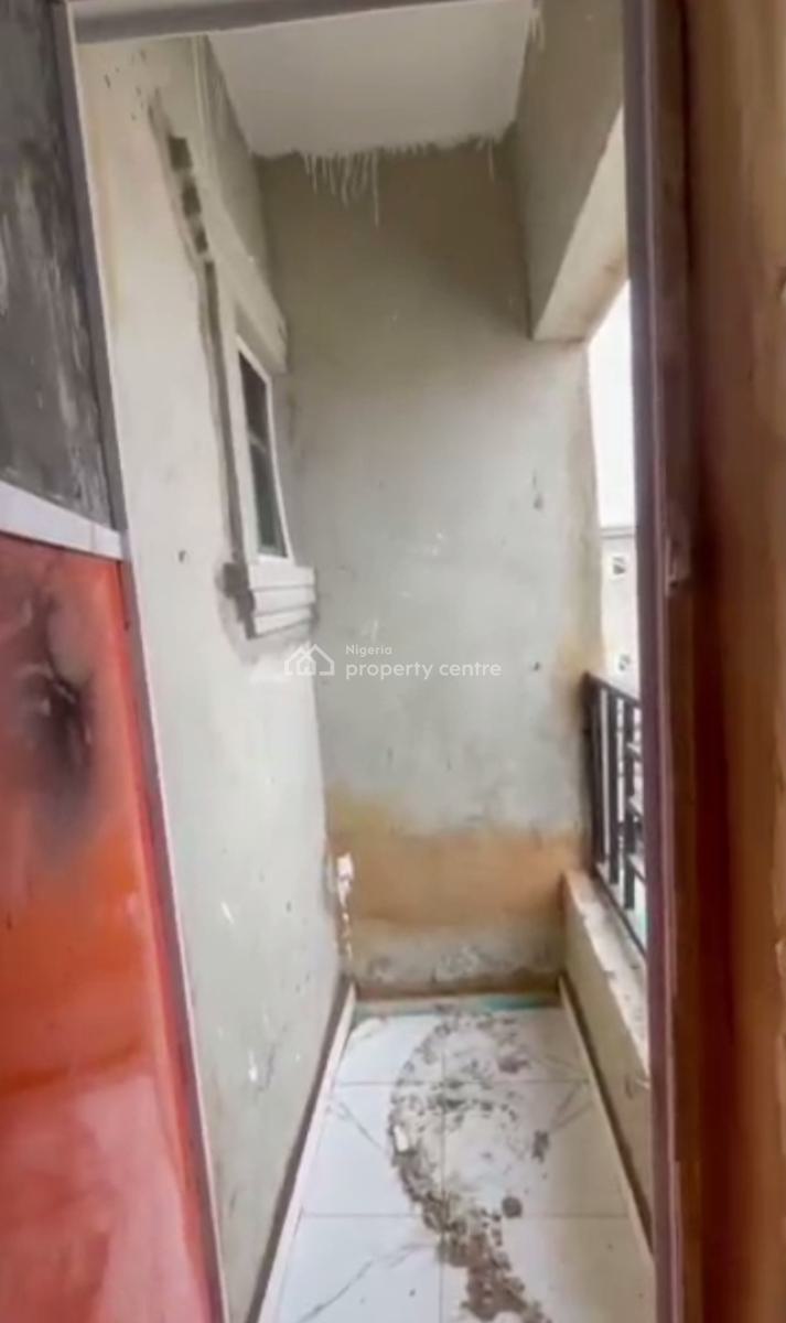 Spacious Decent a Room Self Contain, Fadeyi, Shomolu, Lagos, Self Contain (single Rooms) for Rent