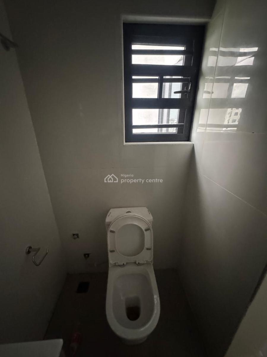 Decently Sized 2 Bedroom Apartment  with Swimming Pool, Ikate, Lekki, Lagos, Flat / Apartment for Sale