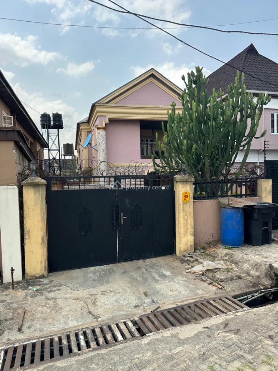 Spacious 3 Bedroom, Berger, Arepo, Ogun, Flat / Apartment for Sale