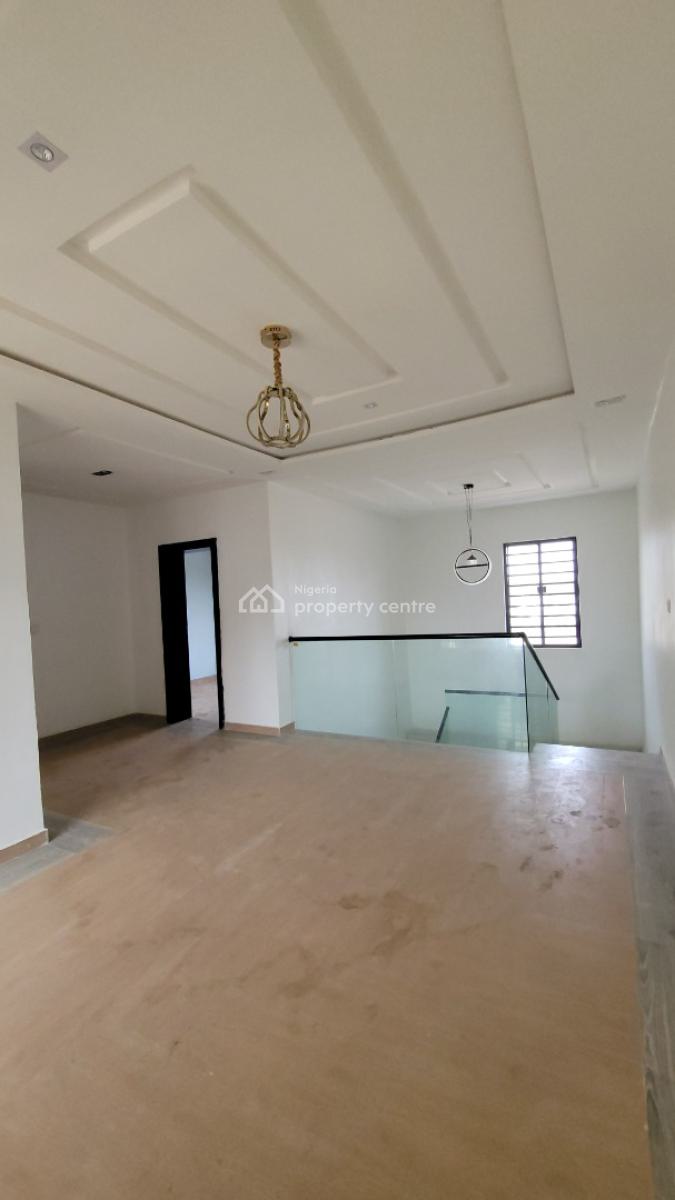 3 Bedroom Semi Detached Duplex, Carlton Gate Estate  Next to Kolapo Ishola Gra, Akobo, Ibadan, Oyo, Semi-detached Duplex for Sale