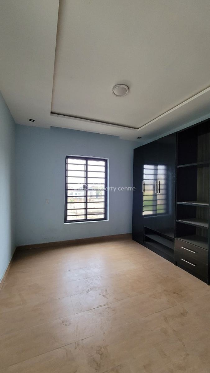 3 Bedroom Semi Detached Duplex, Carlton Gate Estate  Next to Kolapo Ishola Gra, Akobo, Ibadan, Oyo, Semi-detached Duplex for Sale