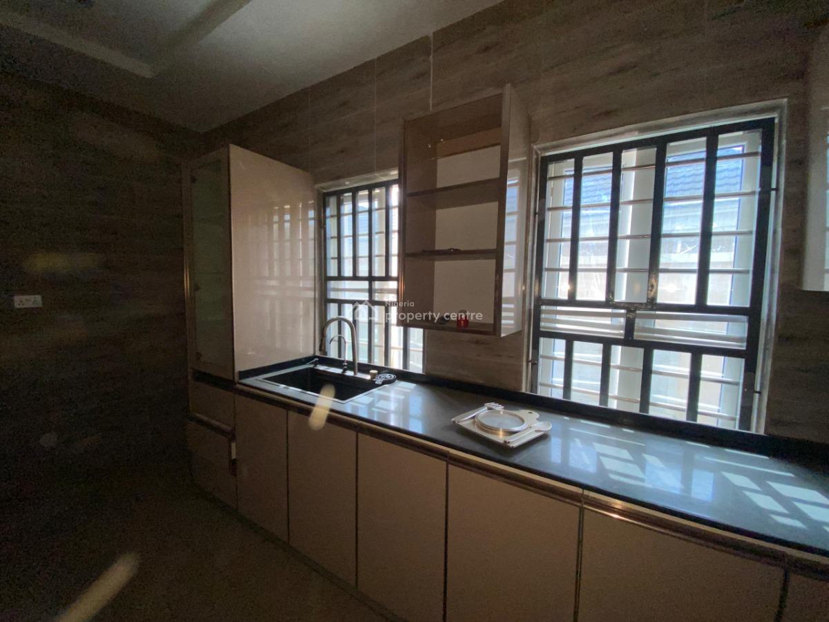 4 Bedroom Terrace Duplex (corner-piece), Gwarinpa, Abuja, Terraced Duplex for Sale