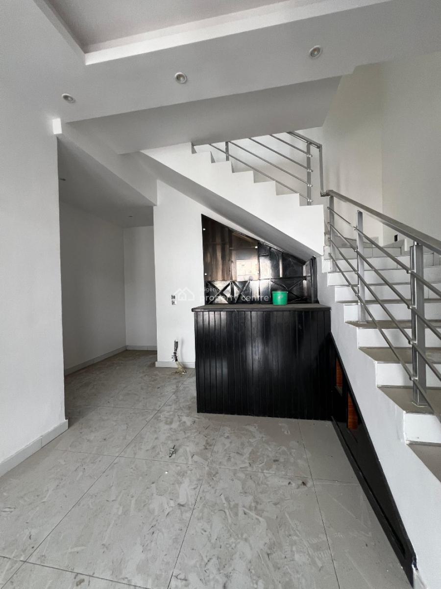 Modern 4-bedroom Terrace Duplex, Lekki Phase 1, Lekki, Lagos, Terraced Duplex for Sale