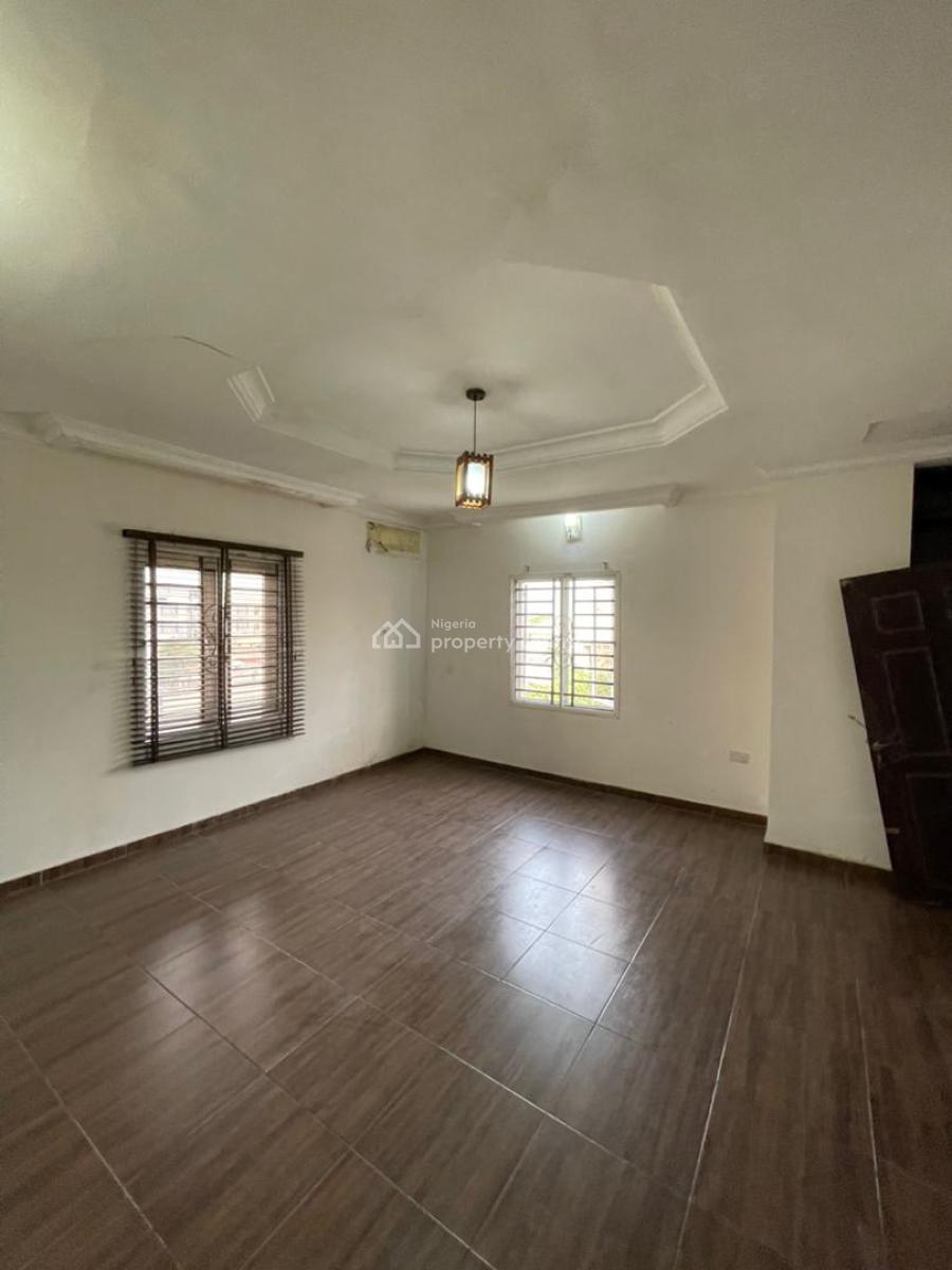 Spacious 3 Bedroom Upstairs, Bring Your Generator, Ologolo, Lekki, Lagos, Flat / Apartment for Rent