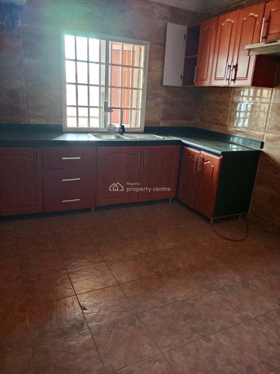 Spacious 2 Bedrooms with Bq, Elevator, Fully Serviced, Oniru, Victoria Island (vi), Lagos, Flat / Apartment for Rent