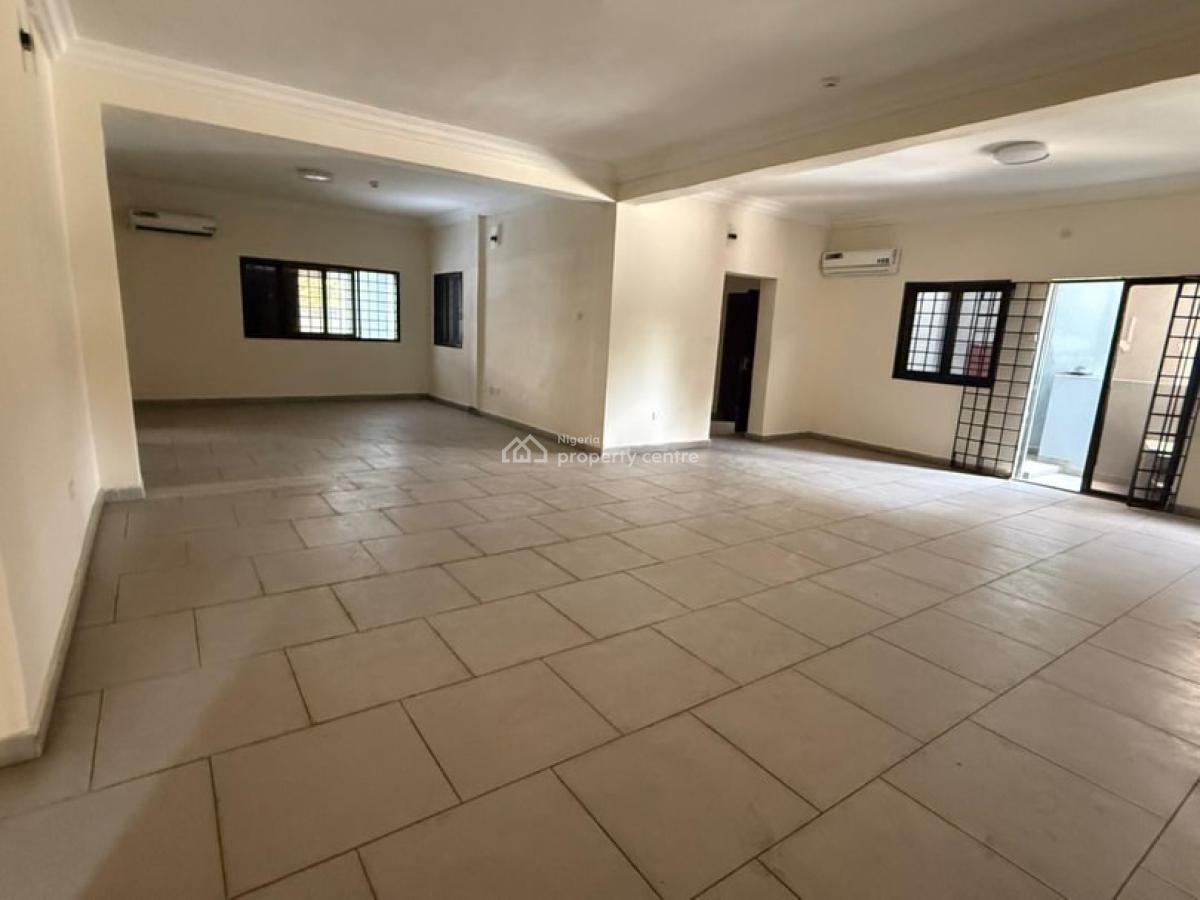 Newly Renovated 2 Bedrooms Flat, Off Admiralty Way, Lekki Phase 1, Lekki, Lagos, Flat / Apartment for Rent