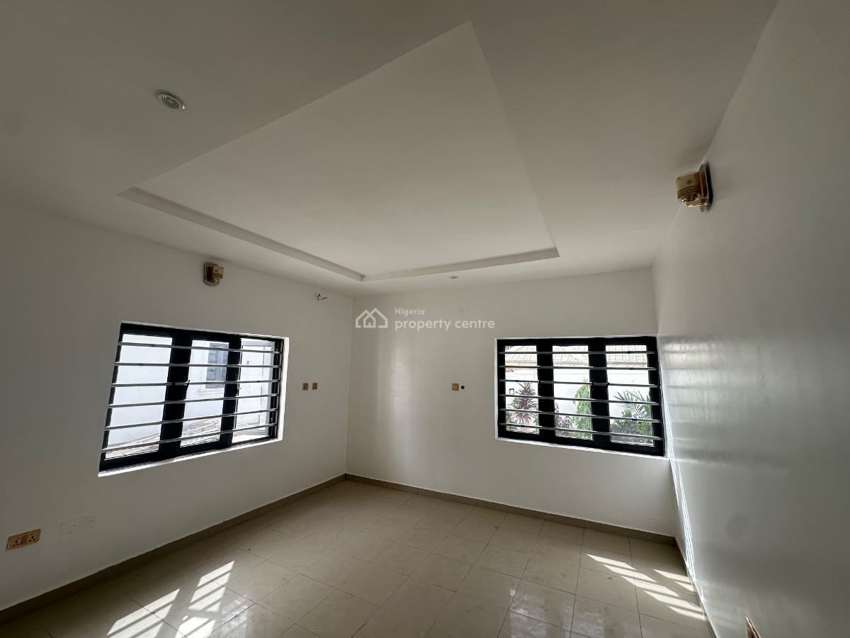 4bedroom Detached Home with 2bedroom Guest House, 64crescent, Gwarinpa, Abuja, Terraced Duplex for Sale