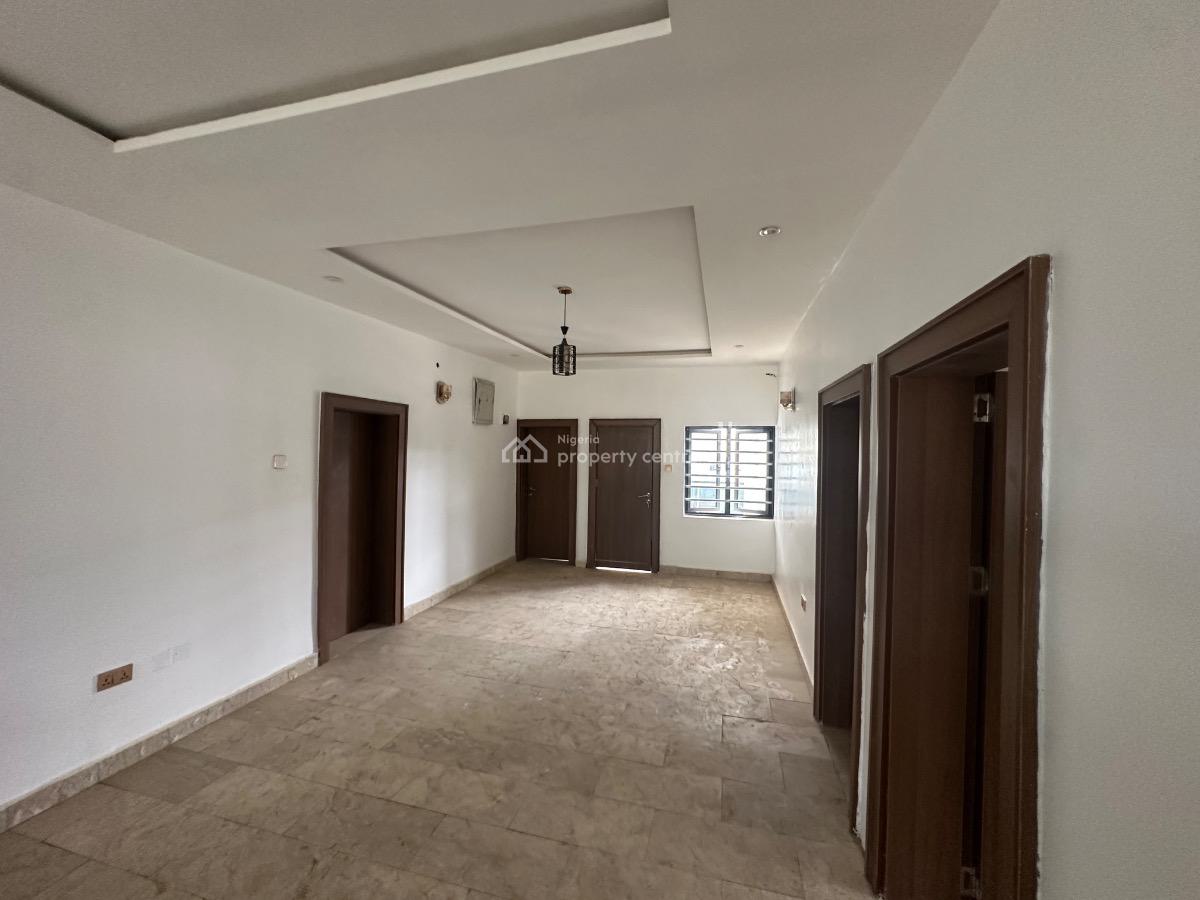 4bedroom Detached Home with 2bedroom Guest House, 64crescent, Gwarinpa, Abuja, Terraced Duplex for Sale