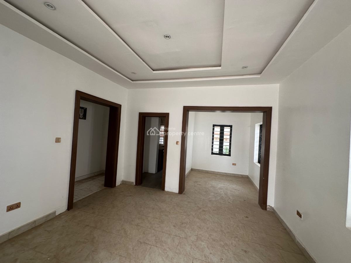 4bedroom Detached Home with 2bedroom Guest House, 64crescent, Gwarinpa, Abuja, Terraced Duplex for Sale