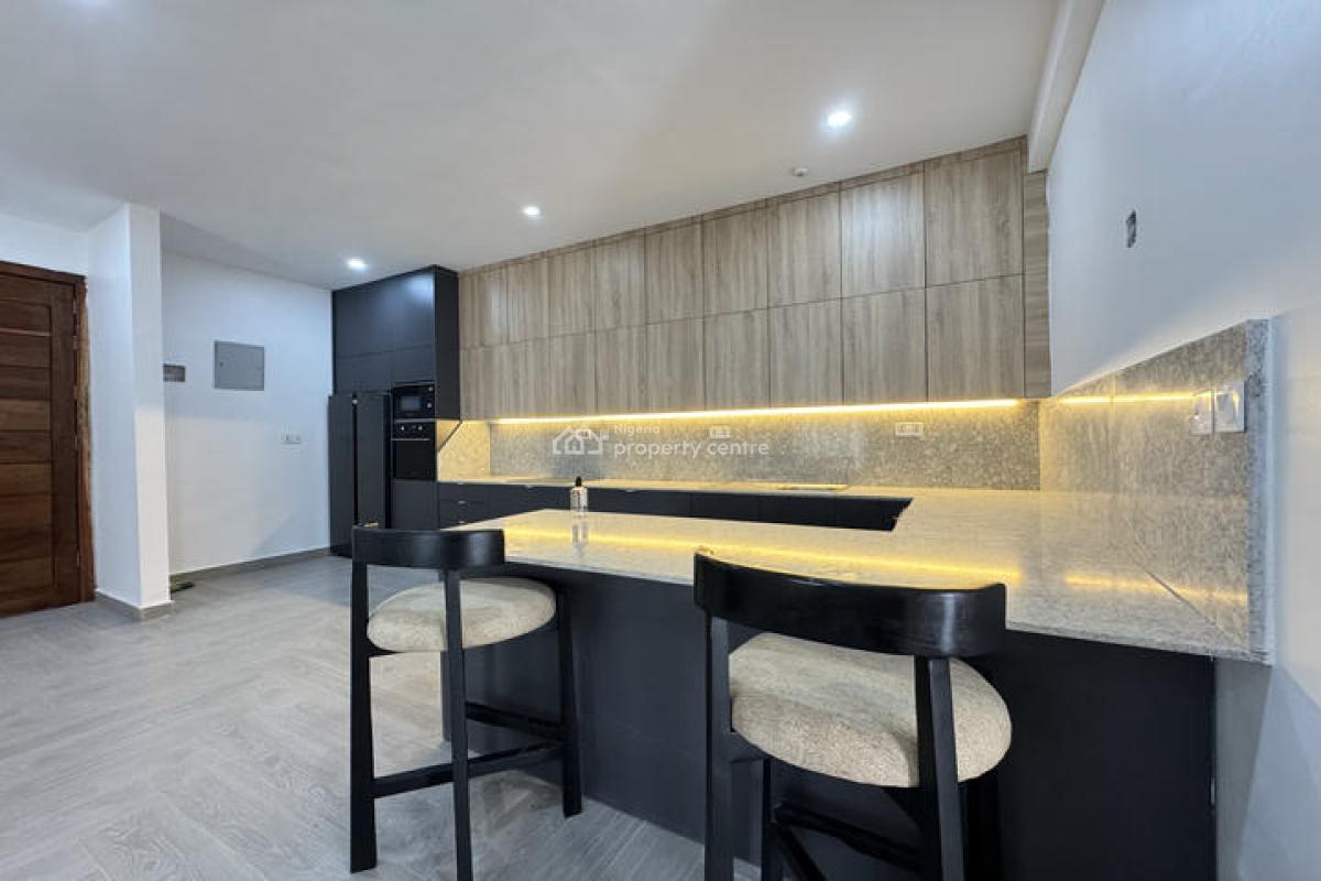 Well Finished 2 Bedroom Apartment, Ikate, Lekki, Lagos, Flat / Apartment for Sale