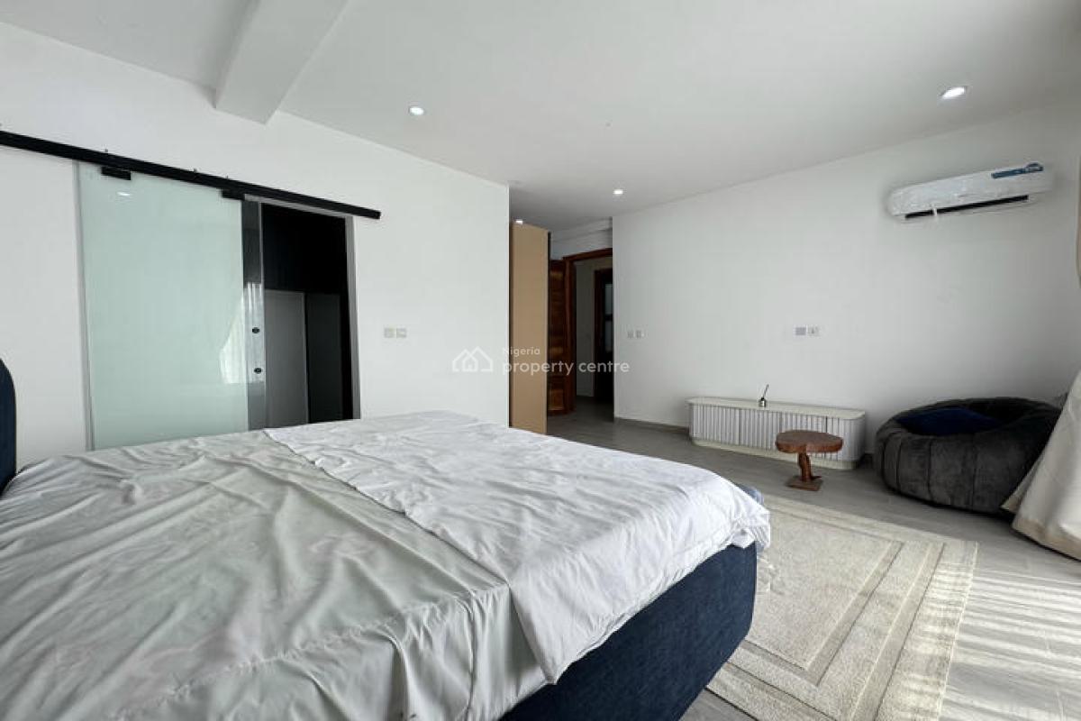 Well Finished 2 Bedroom Apartment, Ikate, Lekki, Lagos, Flat / Apartment for Sale