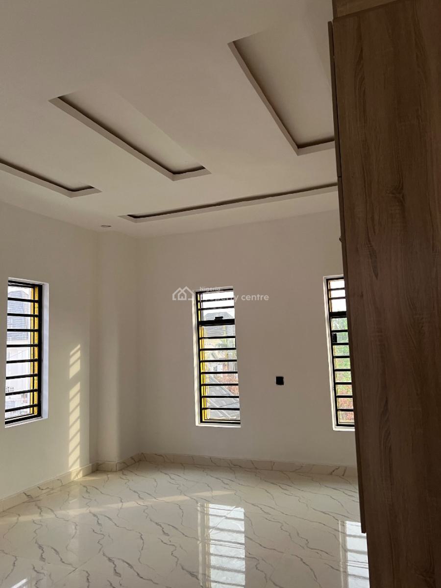 4bedroom Semi Detached Duplex, Gated Estate Behind Macdons, Asaba, Delta, Semi-detached Duplex for Sale