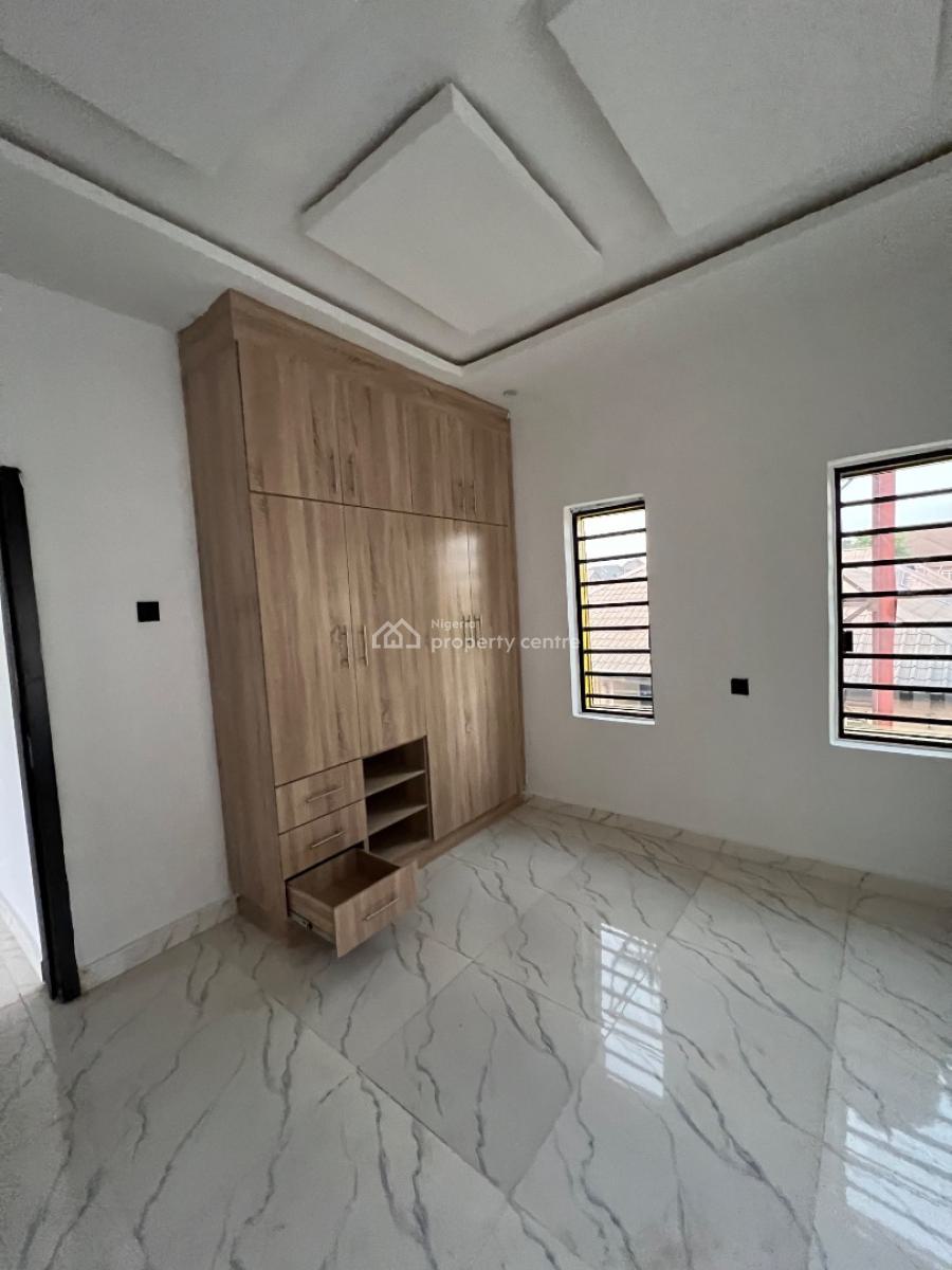 4bedroom Semi Detached Duplex, Gated Estate Behind Macdons, Asaba, Delta, Semi-detached Duplex for Sale