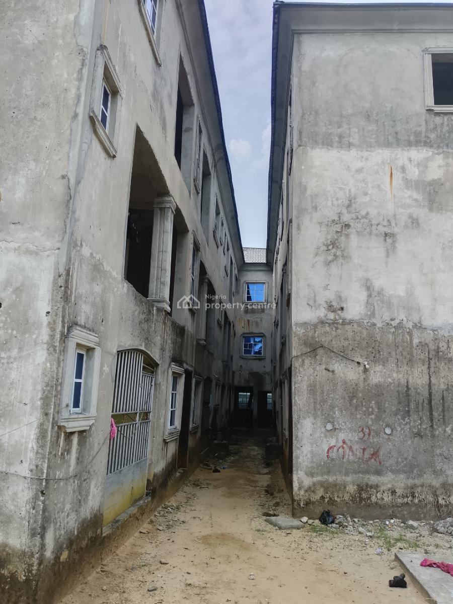 15 Units of 1 Bedroom Flat & 11 Units of Selfcon, Igwuruta, Port Harcourt, Rivers, Block of Flats for Sale
