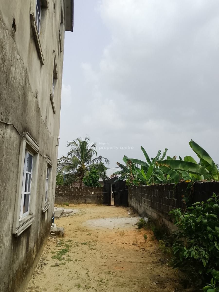 15 Units of 1 Bedroom Flat & 11 Units of Selfcon, Igwuruta, Port Harcourt, Rivers, Block of Flats for Sale