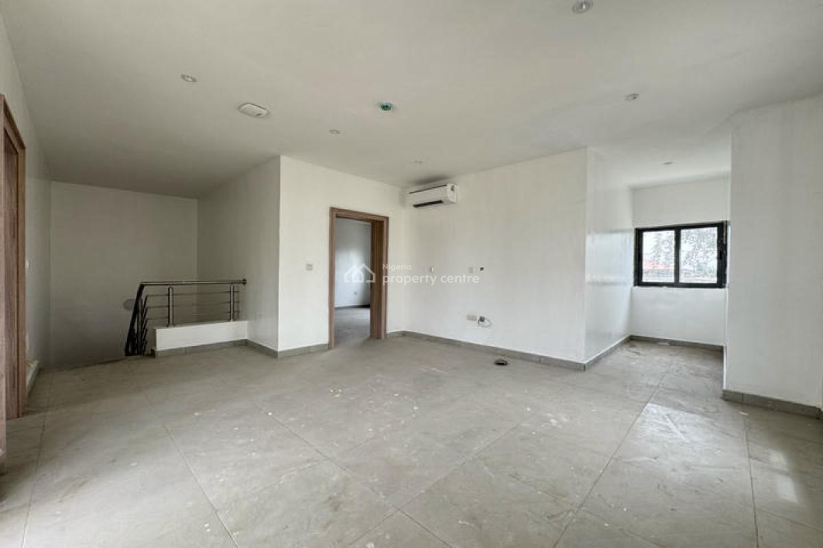 Luxury 4 Bedrooms Semi-detached Duplex with a/cs Installed and Bq, Osapa, Lekki, Lagos, Semi-detached Duplex for Rent