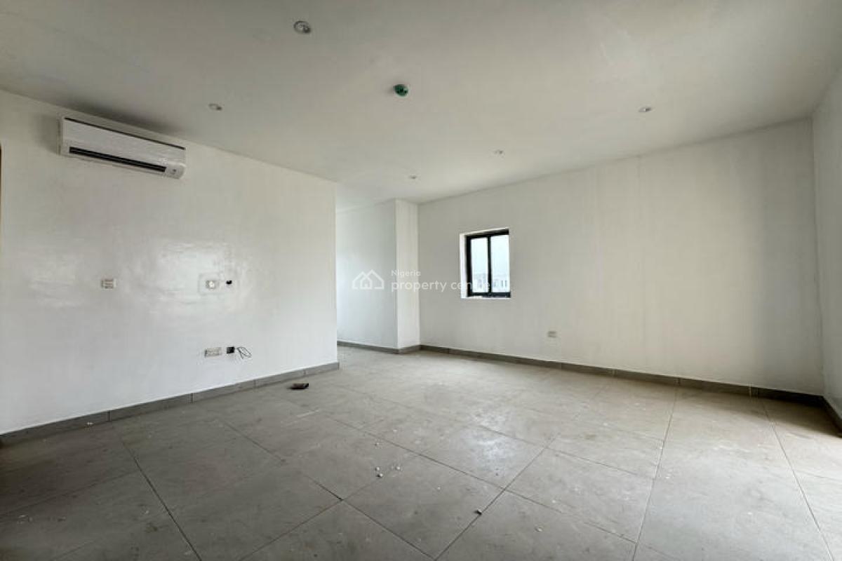 Luxury 4 Bedrooms Semi-detached Duplex with a/cs Installed and Bq, Osapa, Lekki, Lagos, Semi-detached Duplex for Rent