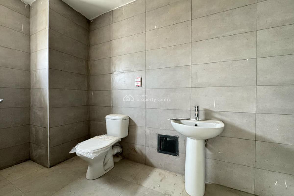 Luxury 4 Bedrooms Semi-detached Duplex with a/cs Installed and Bq, Osapa, Lekki, Lagos, Semi-detached Duplex for Rent