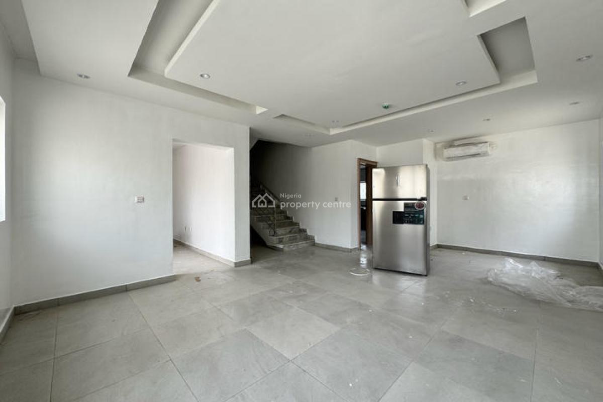 Luxury 4 Bedrooms Semi-detached Duplex with a/cs Installed and Bq, Osapa, Lekki, Lagos, Semi-detached Duplex for Rent