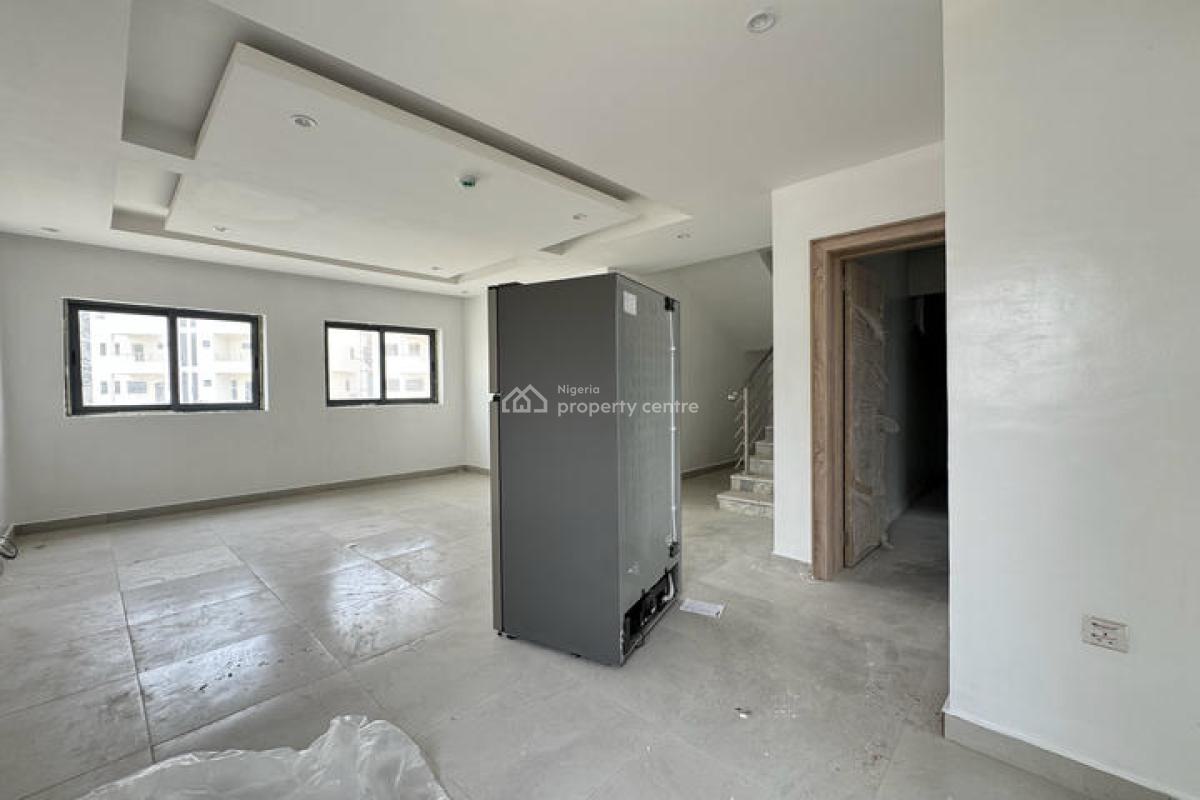 Luxury 4 Bedrooms Semi-detached Duplex with a/cs Installed and Bq, Osapa, Lekki, Lagos, Semi-detached Duplex for Rent