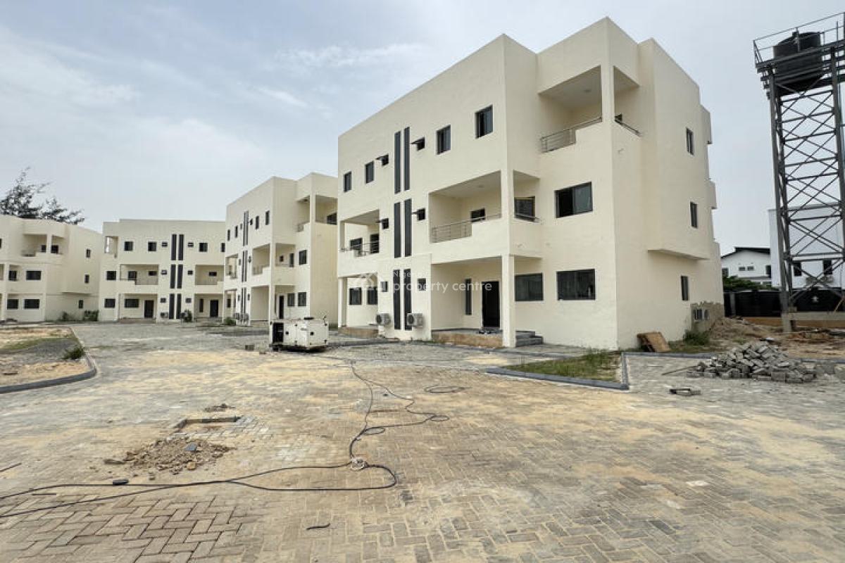 Luxury 4 Bedrooms Semi-detached Duplex with a/cs Installed and Bq, Osapa, Lekki, Lagos, Semi-detached Duplex for Rent