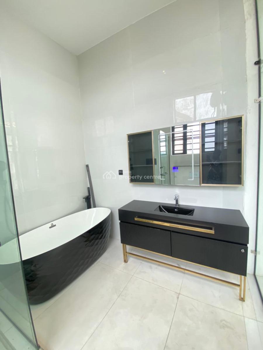 5 Bedroom, Chevron, Lekki, Lagos, Detached Duplex for Sale