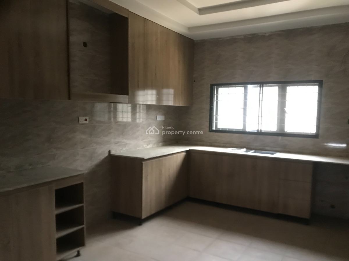Newly Built 4 Bedrooms Terraced Duplex with Bq, Jahi, Abuja, Terraced Duplex for Rent