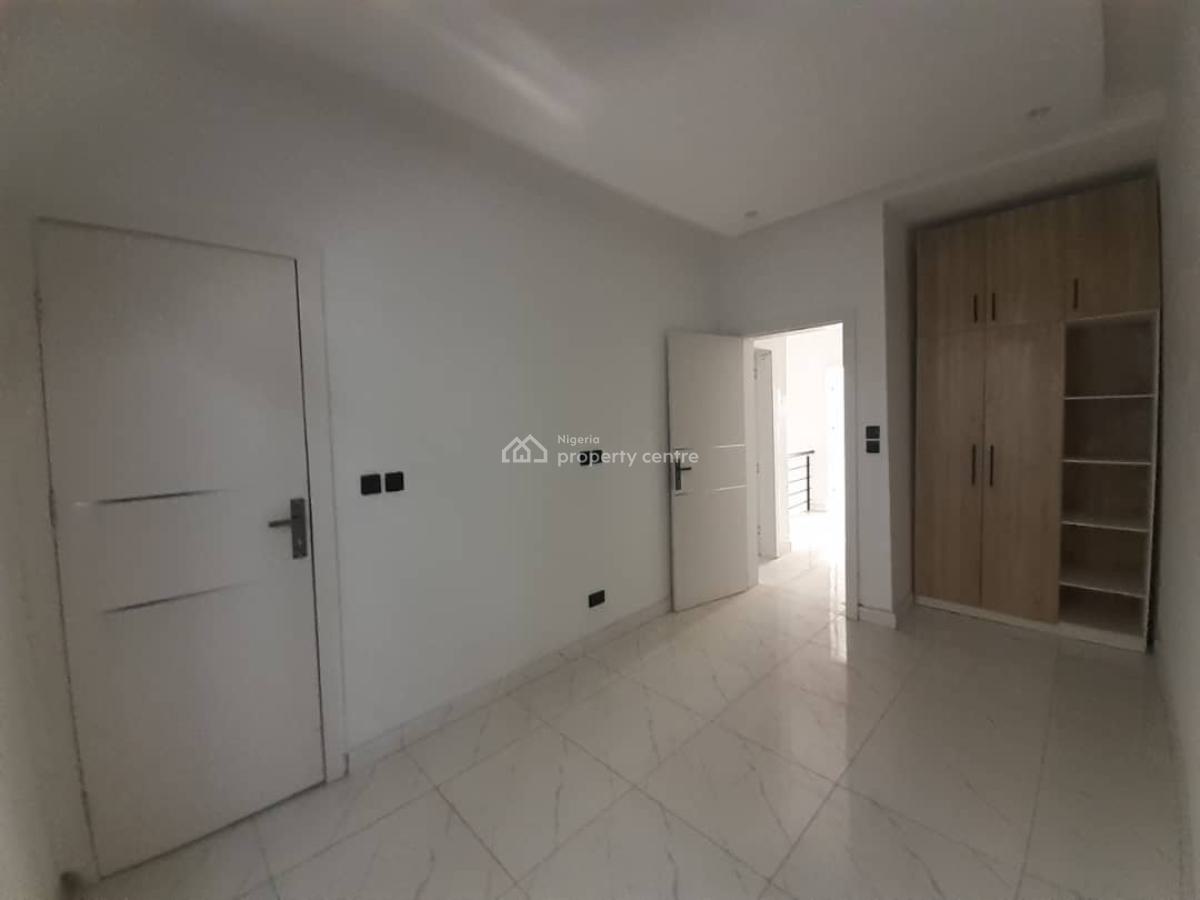 4 Bedroom Terraced Duplex, Lekki Scheme 2,ajah, Lekki Phase 2, Lekki, Lagos, Terraced Duplex for Sale