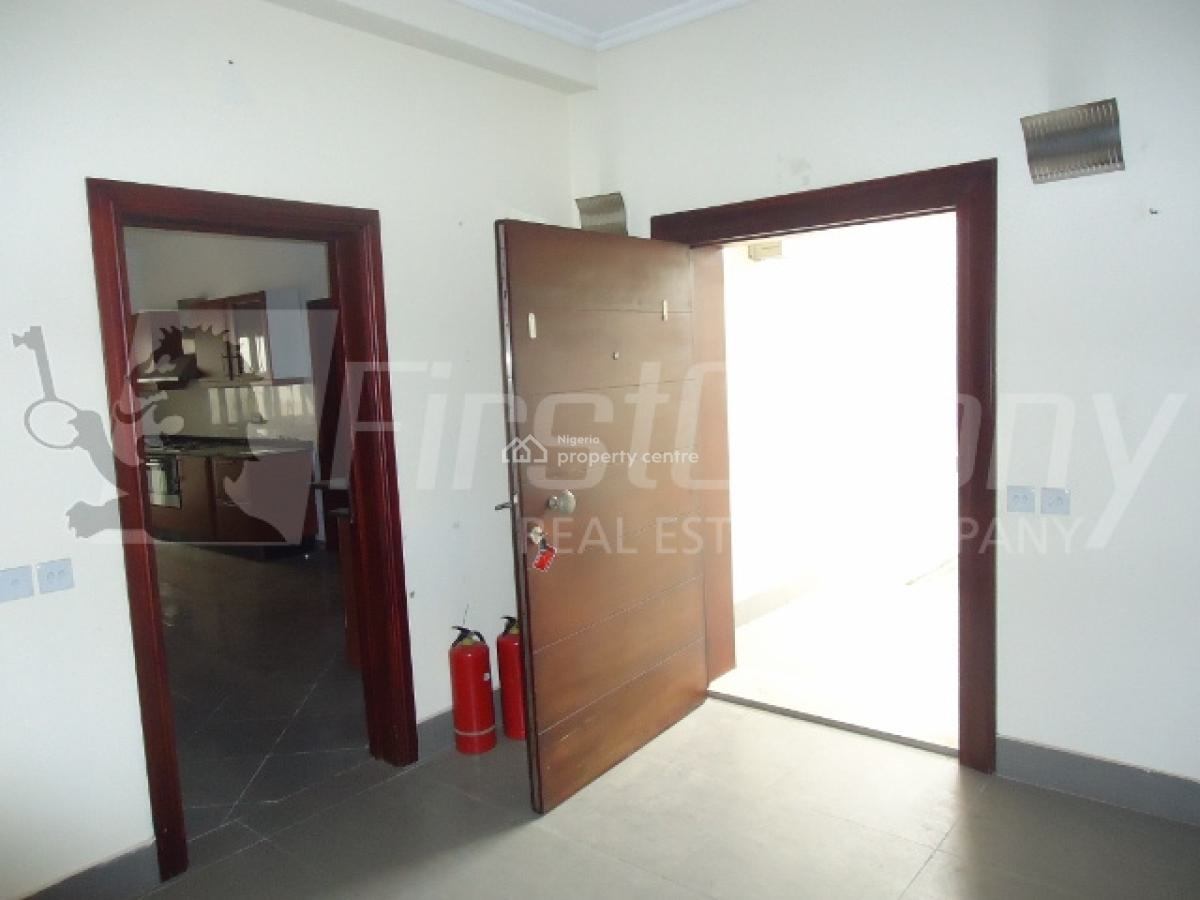 5 Bedroom Duplex with Excellent Facilities and Lawn Tennis Court, Old Ikoyi, Ikoyi, Lagos, Semi-detached Duplex for Rent